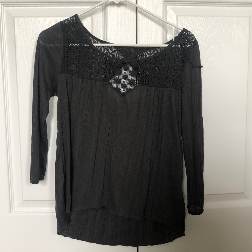 American eagle shirt XS